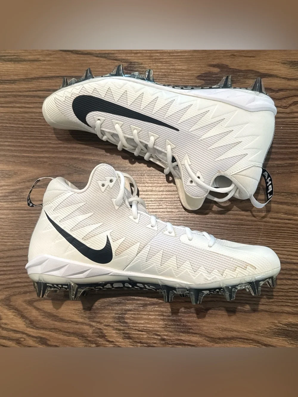 Size 10 Nike Alpha Menace Pro Mid TD Football Cleats White AJ6604-102